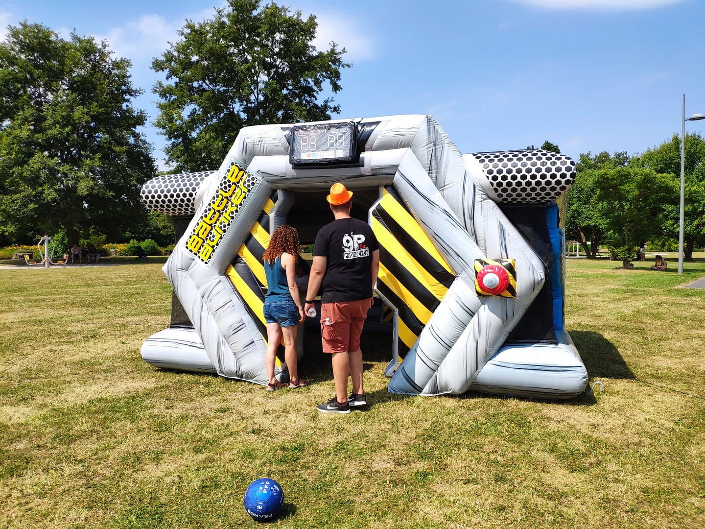 jeux gonflables, amiens, animation, activites pour les enfants, challenge d'entreprise