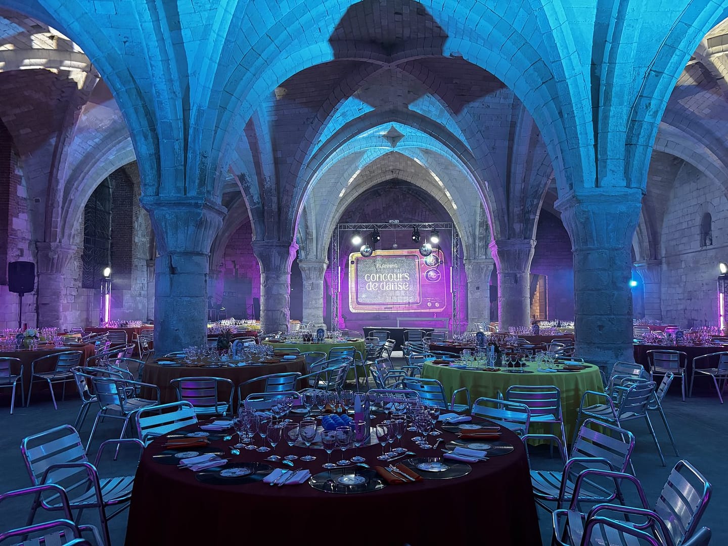 Soirée des 60 ans de L'Oréal Saint-Quentin en ambiance années 60, organisée par 9P Production